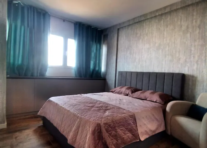 Emerald Apartament *